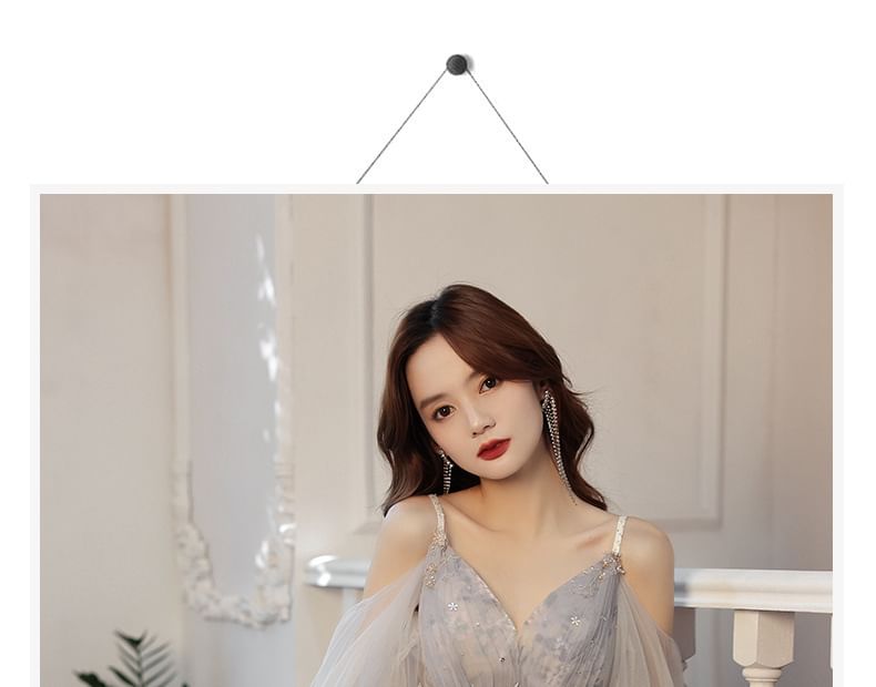 Cold A-Line Shoulder Rhinestone Evening 3/4-Sleeve Floral Gown