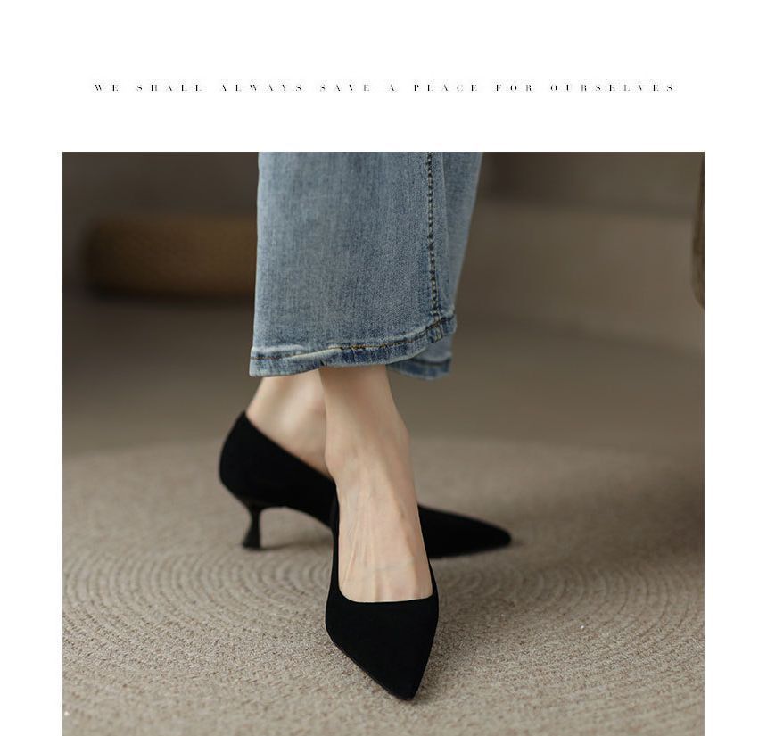 Heel Kitten Pointed Pumps