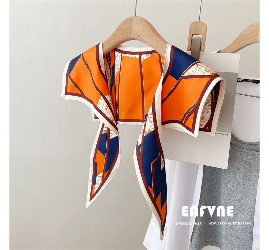 Decorative Print Collar