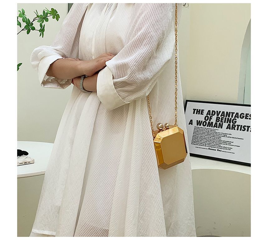 Chain Bag Geometric Strap Crossbody