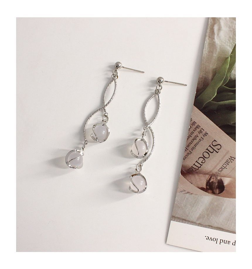 Alloy Eye Earring Faux Fringed Stone Cat