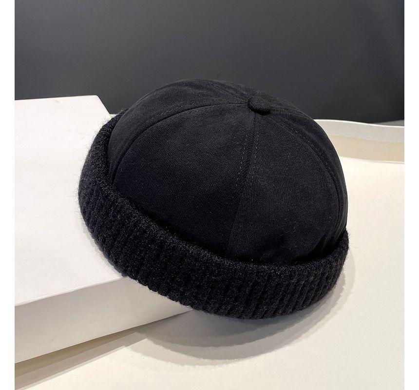 Plain Hat Docker