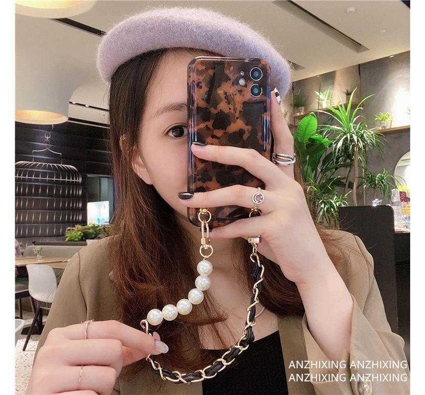 Leopard Faux Pearl Case Chain Print Phone