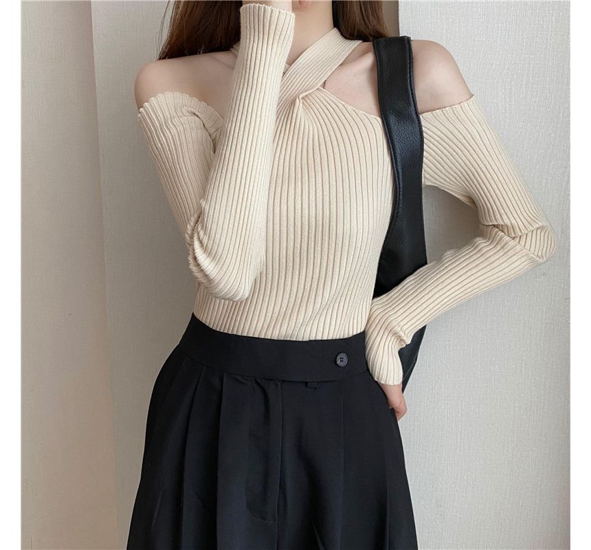 Long-Sleeve Halter Cold-Shoulder Knit Plain Top