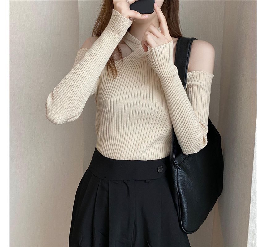 Long-Sleeve Halter Cold-Shoulder Knit Plain Top