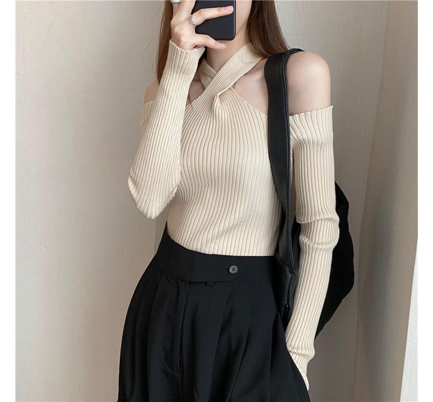 Long-Sleeve Halter Cold-Shoulder Knit Plain Top