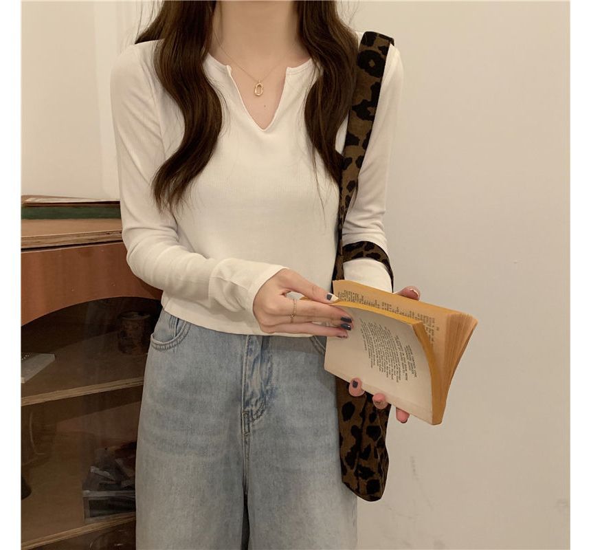 T-Shirt Plain Neck Long-Sleeve Notch