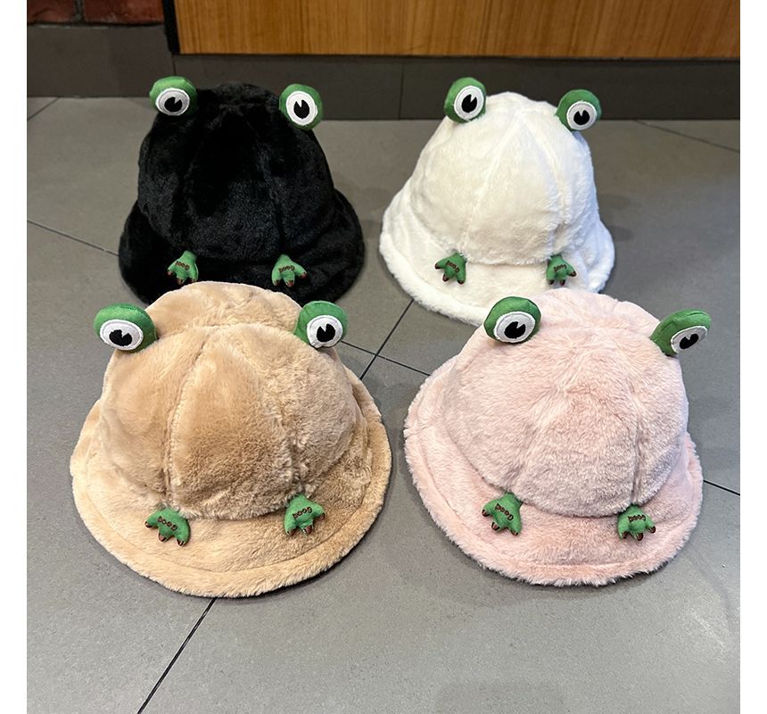 Chenille Hat Frog Bucket