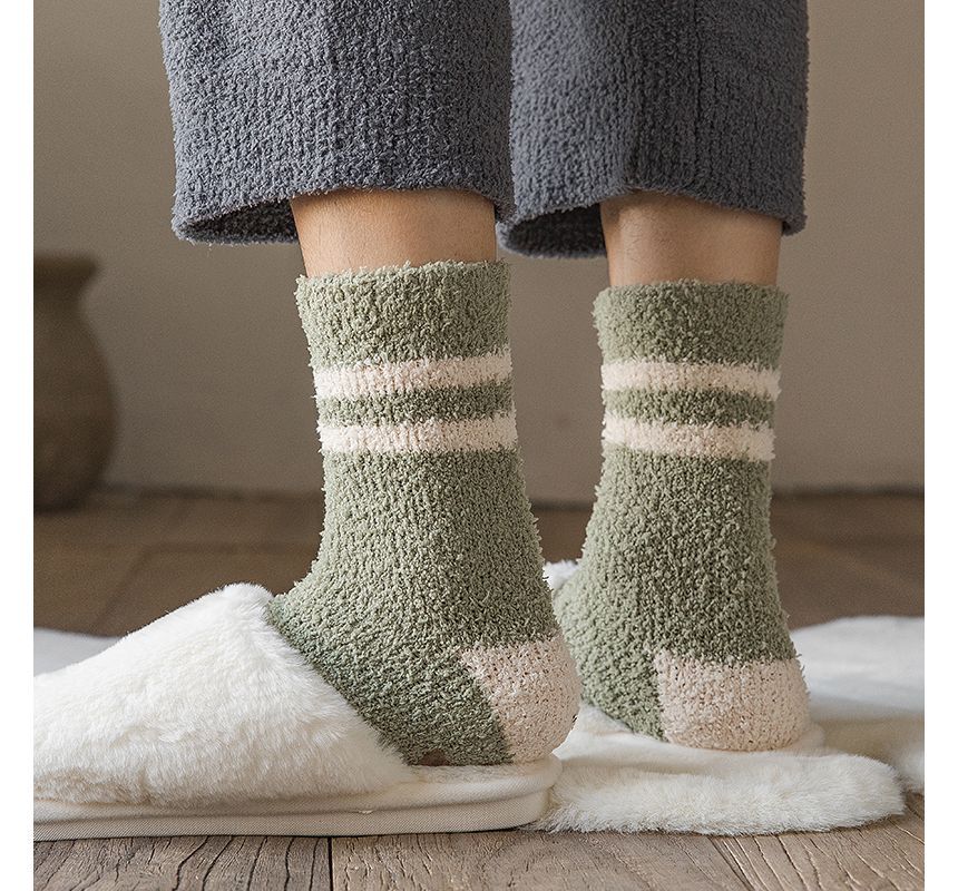 Striped Fleece Short Socks Set