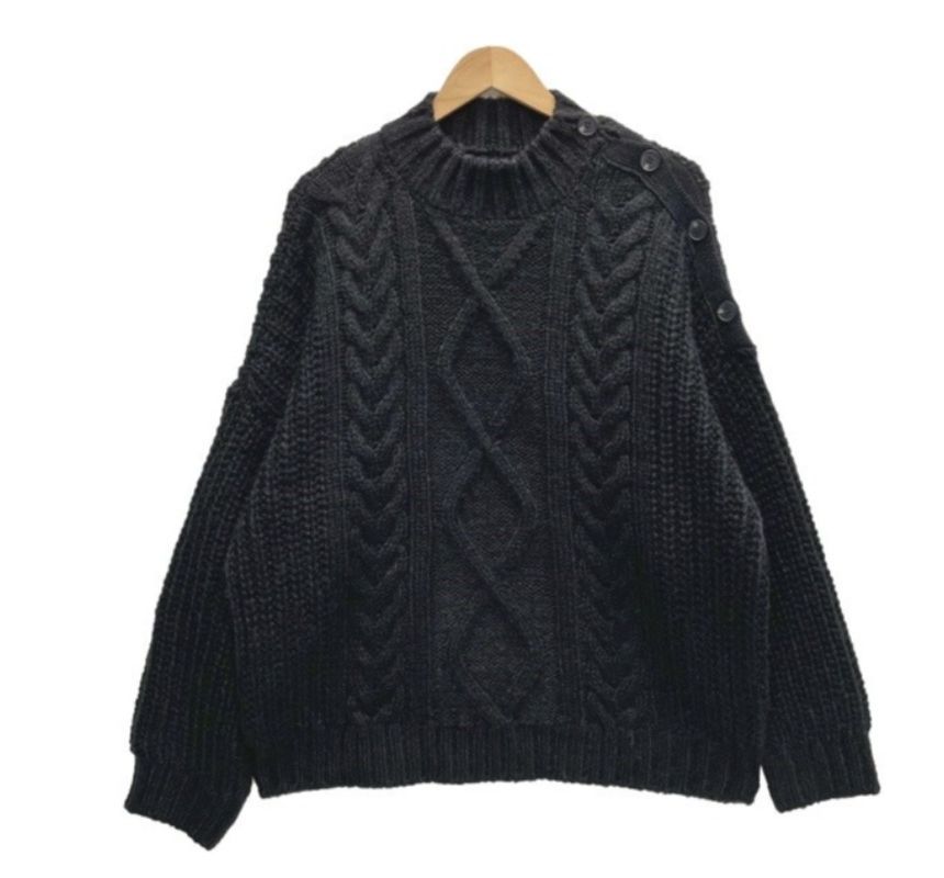 Crew Neck Button Cable Knit Sweater