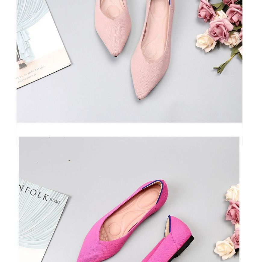 Pointy-Toe Flats Knit