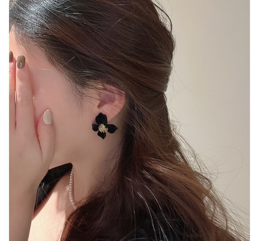 Alloy Flower Flocking Earring