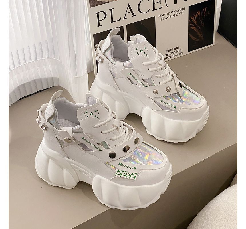 Sneakers Studded Platform