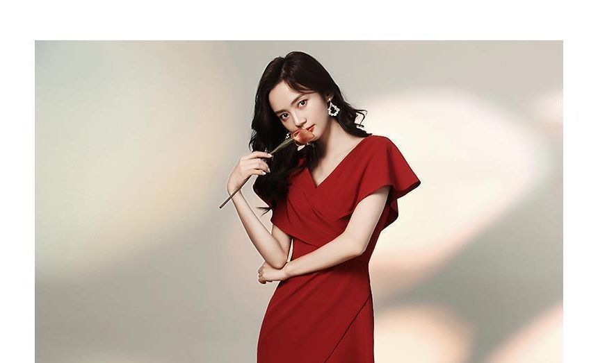 Short-Sleeve V-Neck Plain Asymmetric Dress