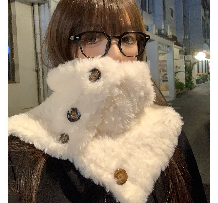 Fluffy Button Snood