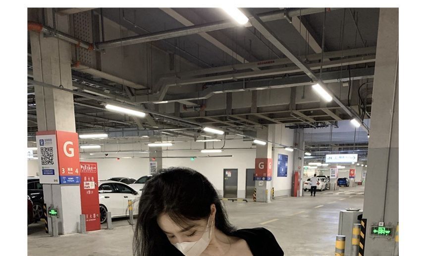 Square T-Shirt Plain Neck Short-Sleeve