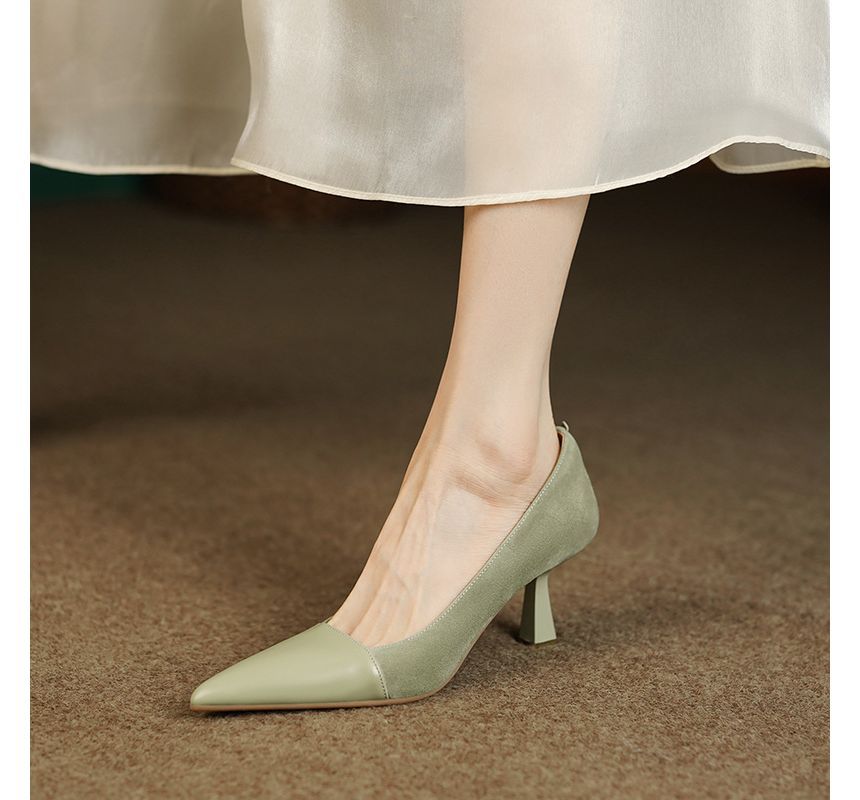 Faux Pumps Pointed Kitten Suede Heel