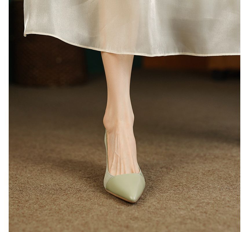 Faux Pumps Pointed Kitten Suede Heel