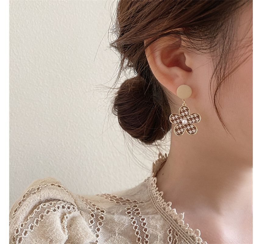 Earring Dangle Alloy Asymmetrical Houndstooth Floral
