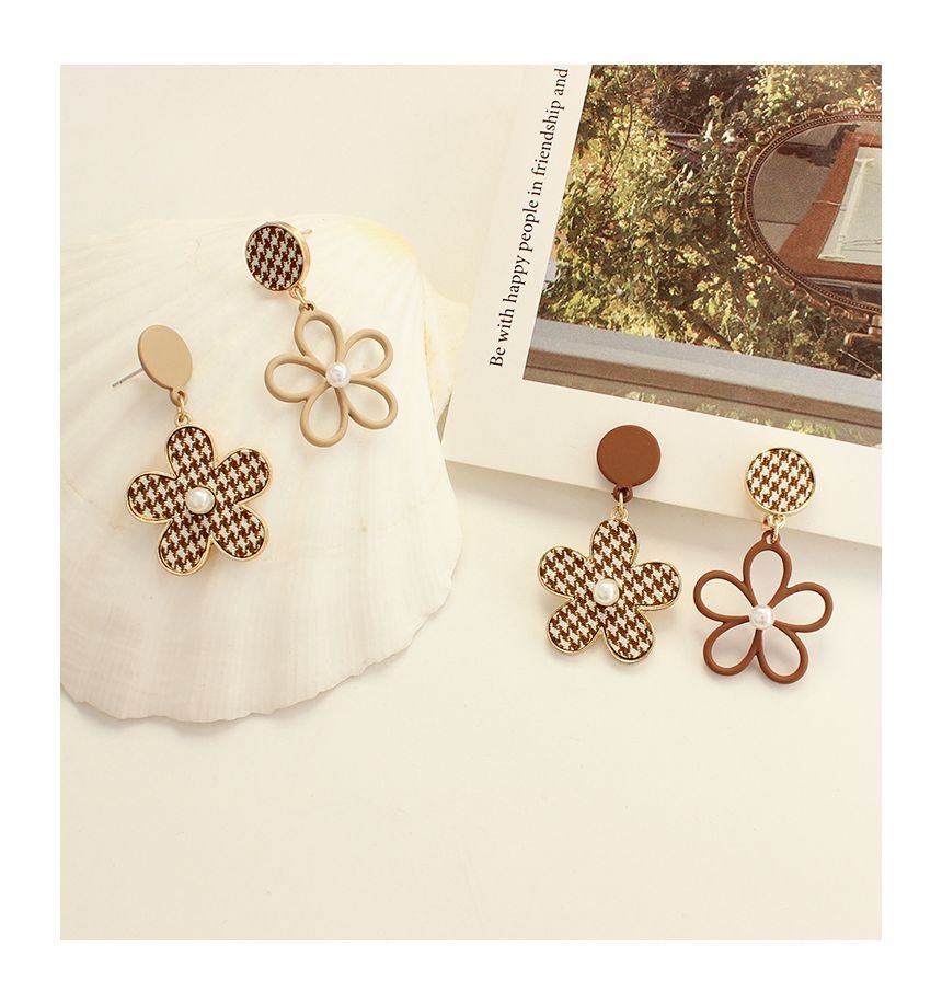 Earring Dangle Alloy Asymmetrical Houndstooth Floral