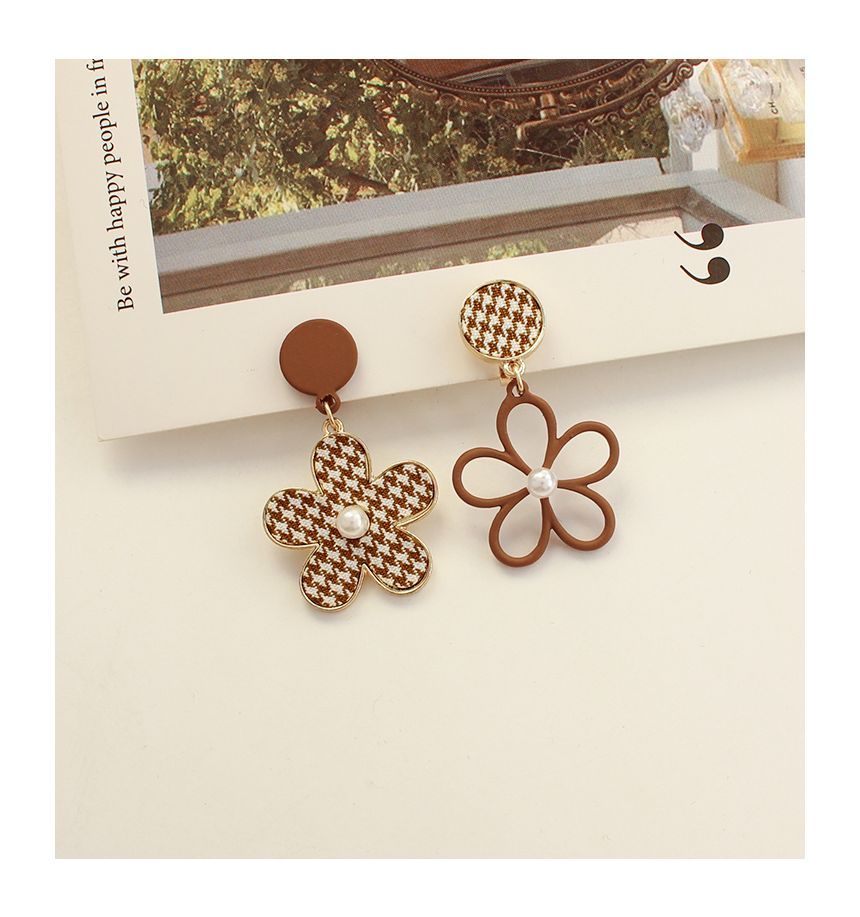 Earring Dangle Alloy Asymmetrical Houndstooth Floral