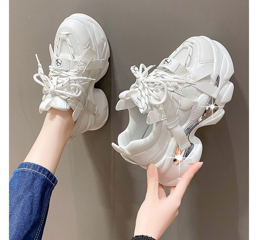 Platform Up Sneakers Lace