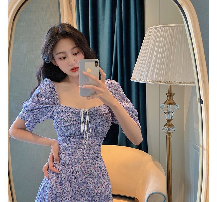 Floral Dress Square Mini Short-Sleeve Neck Sheath