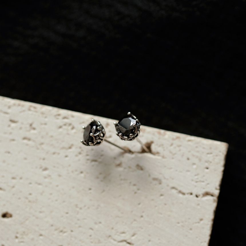 Stud Rhinestone Ear
