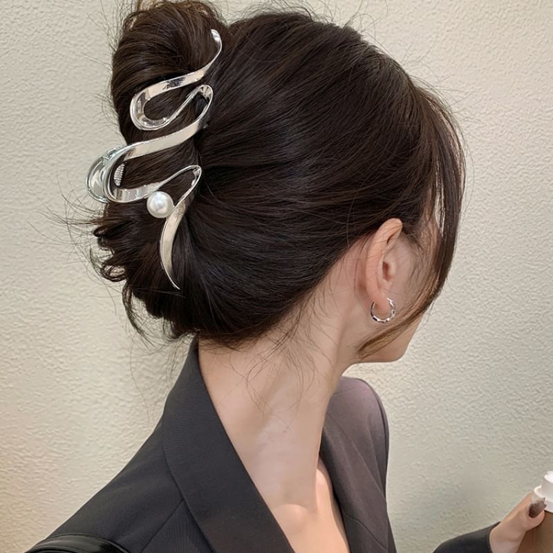 Pearl Hair Claw Faux
