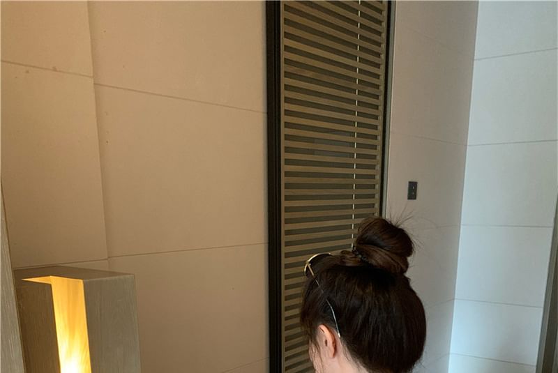 Two-Tone Midi Dress Slim-Fit Sleeveless