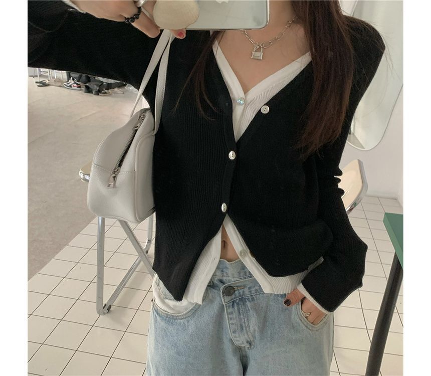 V-Neck Two Knit Two-Piece Top Tone Button-Up Mock Long-Sleeve