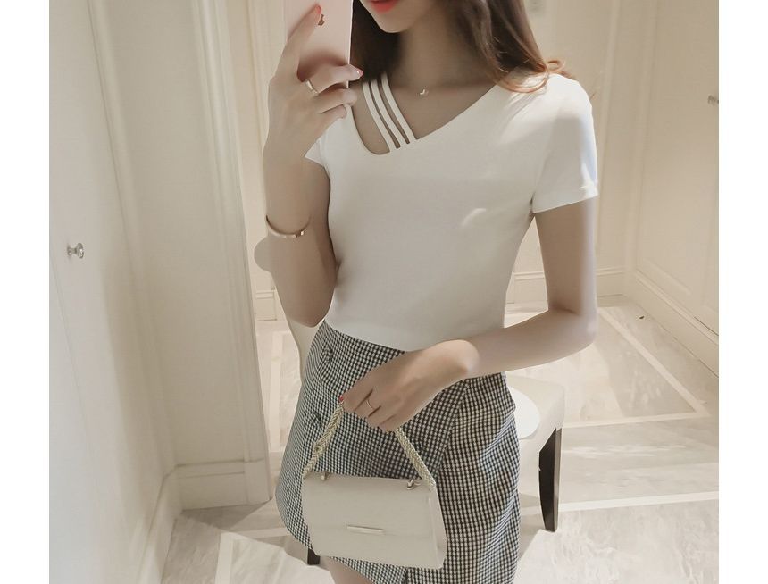 Tee Strappy Asymmetrical Short-Sleeve Plain V-Neck