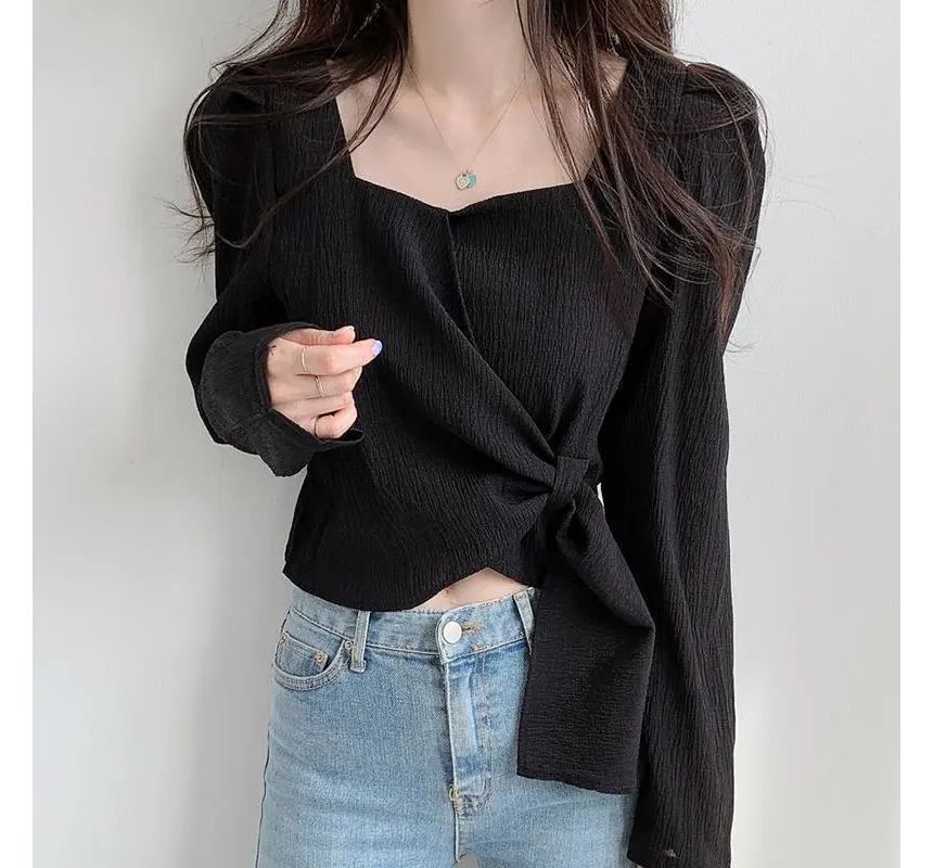 Blouse Puff-Sleeve Sweetheart-Neckline Tie-Side Plain