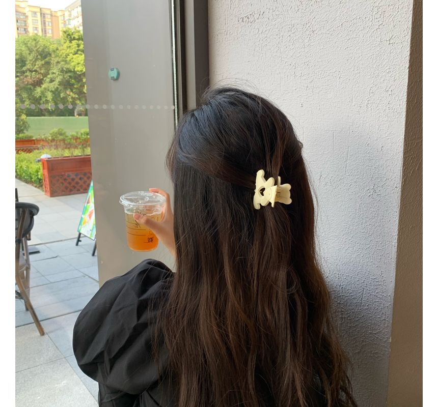 Matte Bear Clamp Hair