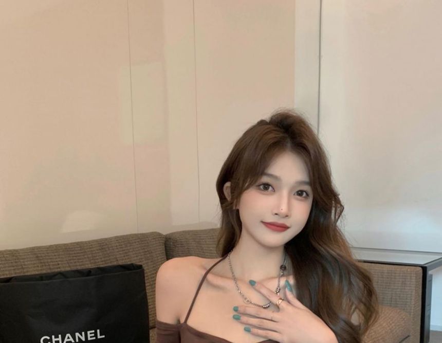 Top Plain Short-Sleeve Halter Slim-Fit