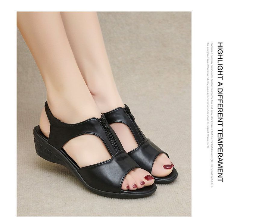 Sandals Heel Wedge Plain