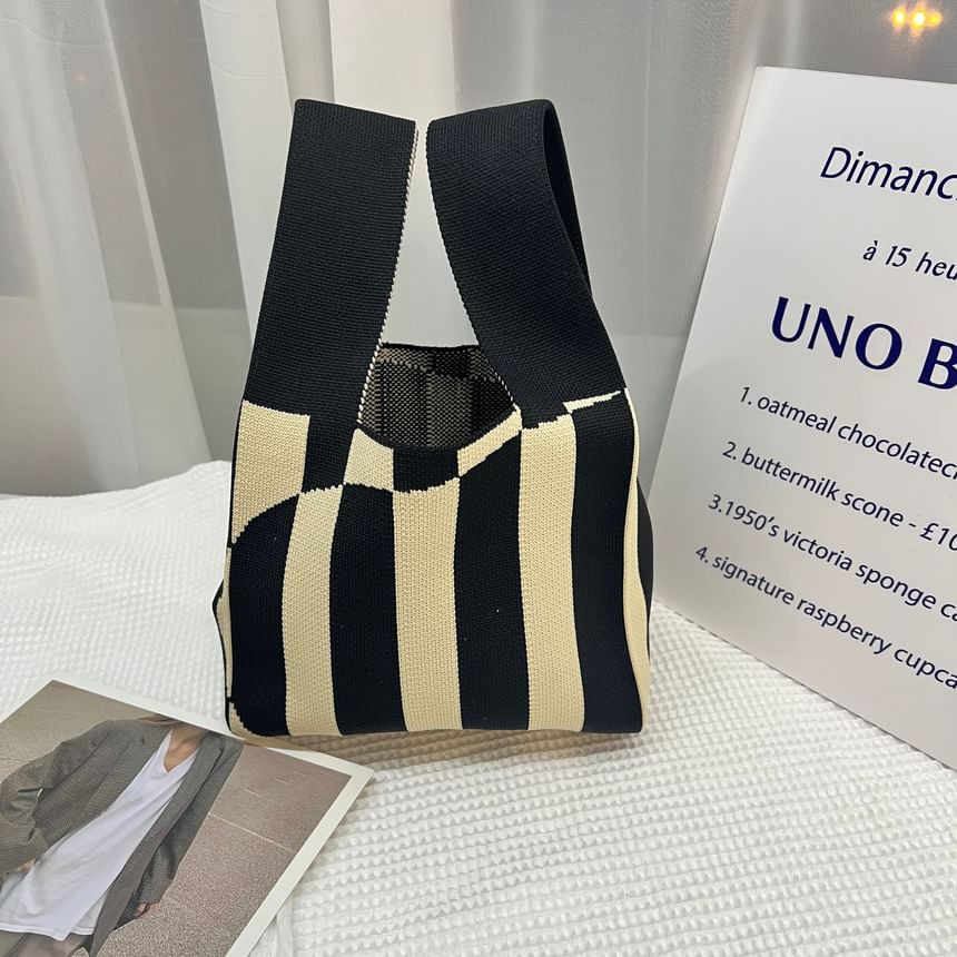 Patterned Tote Knit Bag