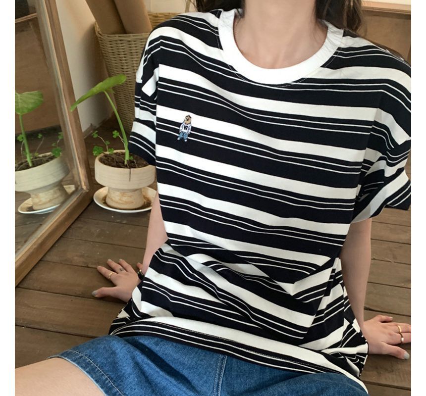 Striped Crew T-Shirt Short-Sleeve Neck
