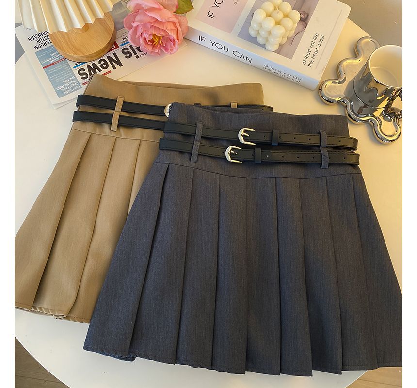 Plain Mini A-Line Pleated Skirt