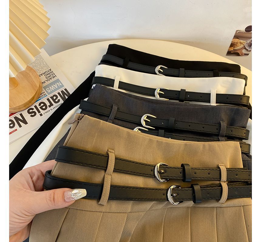 Plain Mini A-Line Pleated Skirt