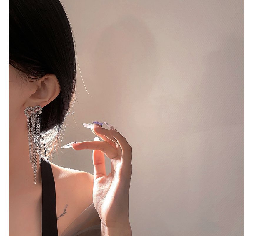 Alloy Earring Heart Fringed