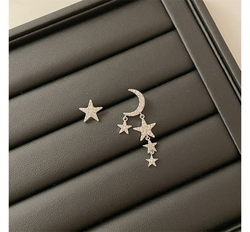 Star Moon Alloy Asymmetrical Earring Fringed