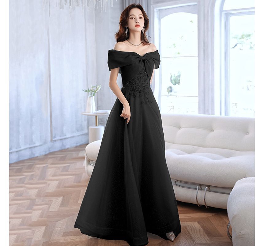 Short-Sleeve Off Shoulder Sequin Beaded Mesh A-Line Evening Gown / Midi Cocktail Dress