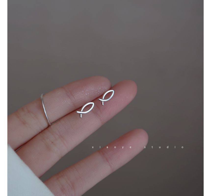Fish Earring Sterling Silver