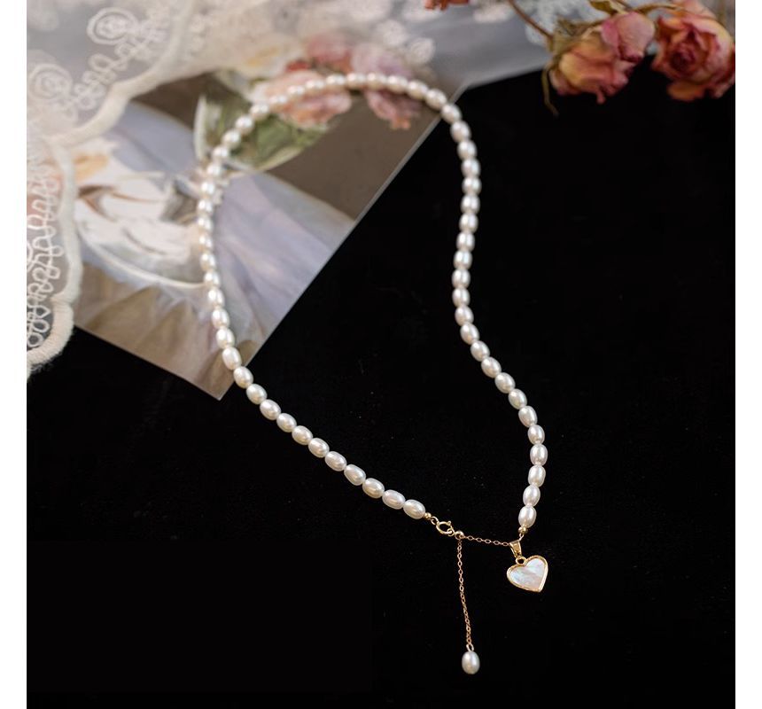 Pearl Shell Pendant Choker Heart Faux