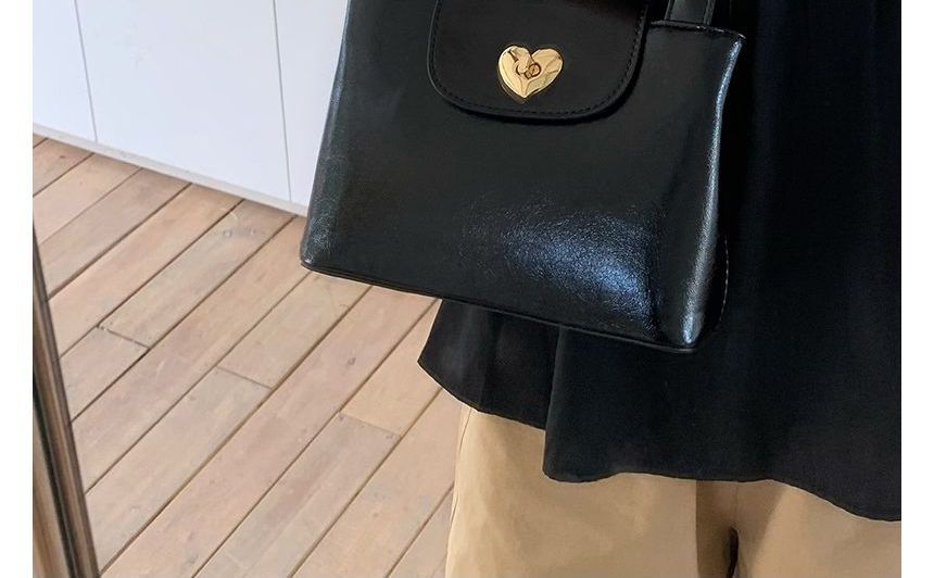 Leather Handbag Faux Heart Lock