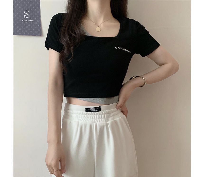 Short-Sleeve Mock Lettering Two-Piece T-Shirt Crop