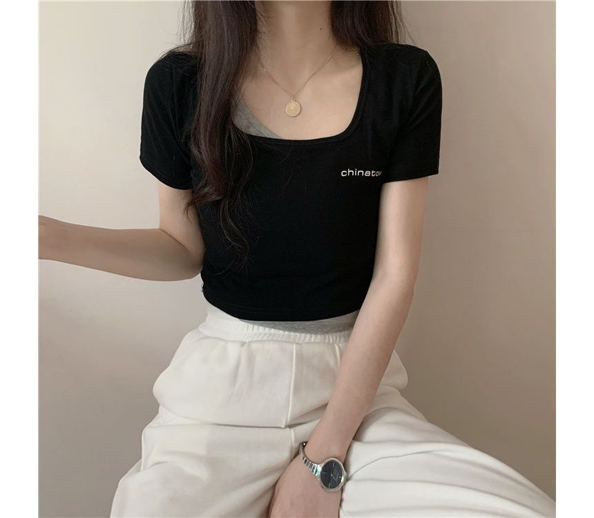 Short-Sleeve Mock Lettering Two-Piece T-Shirt Crop
