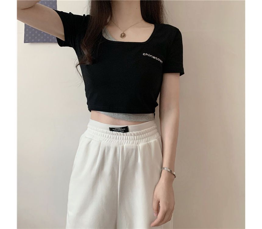 Short-Sleeve Mock Lettering Two-Piece T-Shirt Crop