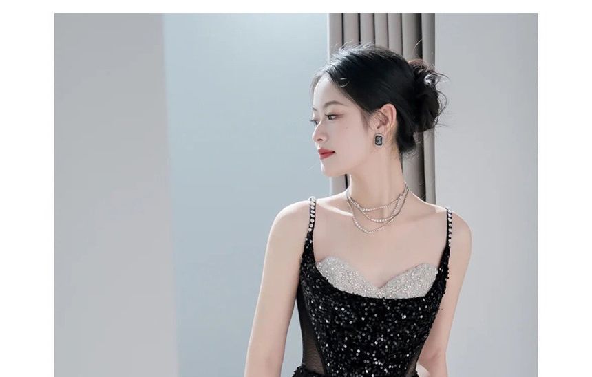 Spaghetti Evening Sequin A-Line Panel Two Mesh Strap Tone Slit